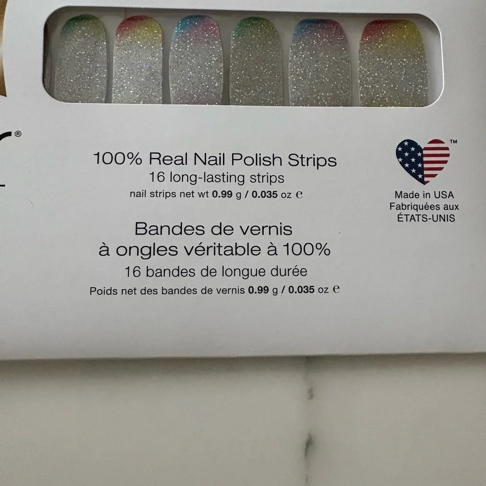 NEW Color Street “throwing shade” nail polish strips